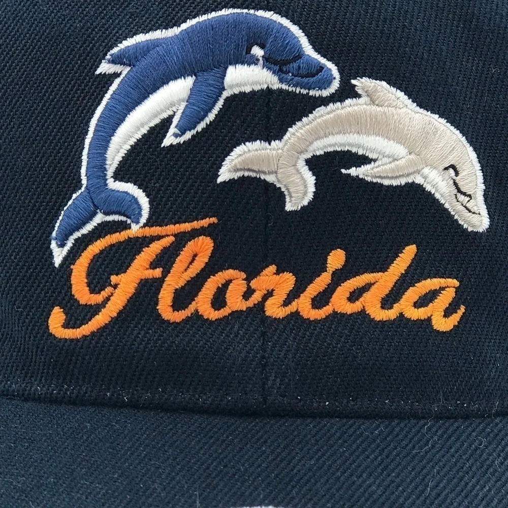 Florida type with Dolphin Art Adjustable Blue White Travel Beach Baseball Cap